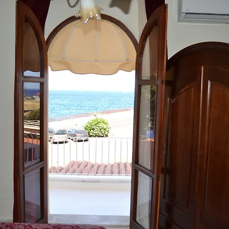 Porto Azzurro Szálloda