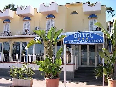 Porto Azzurro Готель