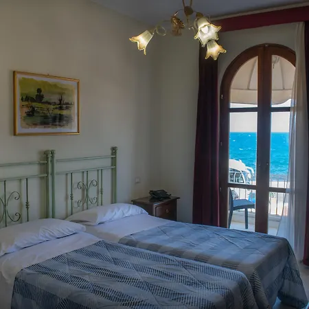 Porto Azzurro Hotel Giardini Naxos