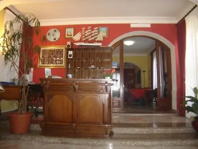 Porto Azzurro Hotel 3*